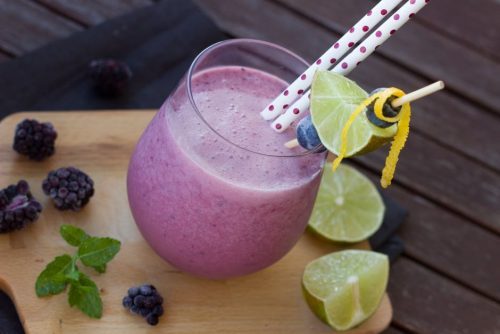 Blueberry, Maple and Pecan Smoothie