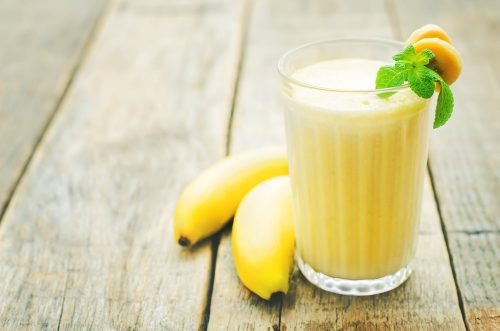 Almond-Pineapple Smoothie