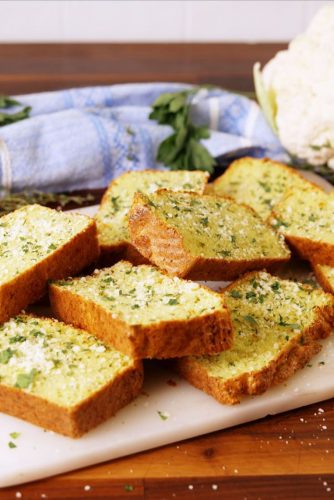 Cauliflower Garlic Bread